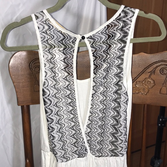 Malloy LA Long Dress, with Lace Back - Picture 3 of 4